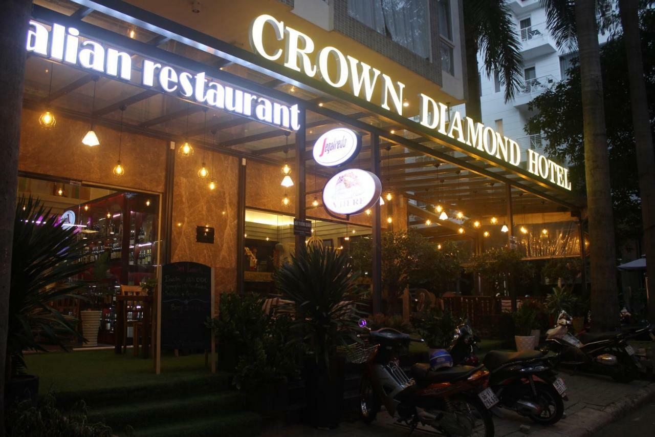 Crown Diamond Hotel - Phu My Hung District 7 Хошимін Екстер'єр фото
